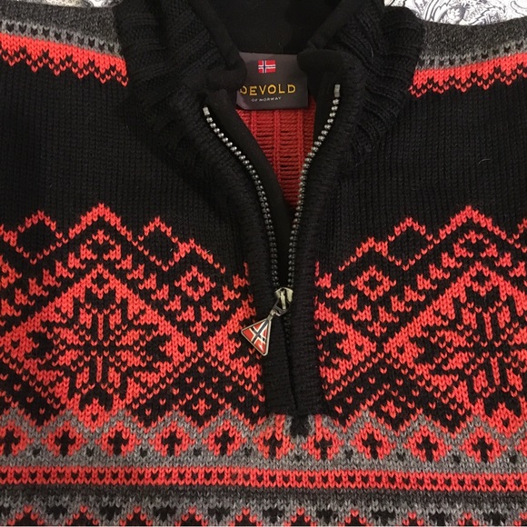 Devold of Norway Orange Wool Quarter Zip sweater, Sz Medium, Made in Norway - Picture 4 of 6